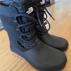 The North Face Women's Black and Brown Winter Boots